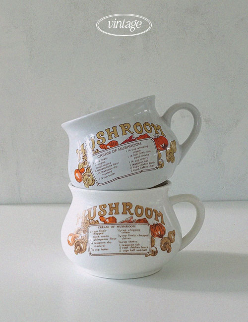 *vintage* 1970’s Mushroom Soup Mugs