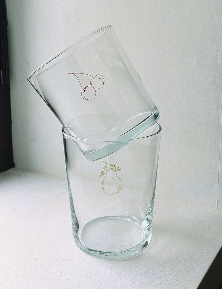 [OUR] Pear or Cherry? Glass Tumbler